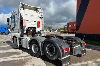 MAN TGX 26.500 6x2, 12.4, 353 kW, diesel, automatic, rear-wheel drive