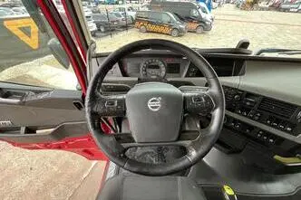 Volvo FH 16 650 6x4, 488 kW, diesel, automatic
