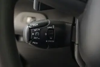Citroën Berlingo, 1.5, 96 kW, diesel, automatic, front-wheel drive