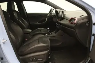 Hyundai i30, 2.0, 202 kW, бензин, механическая, передний привод