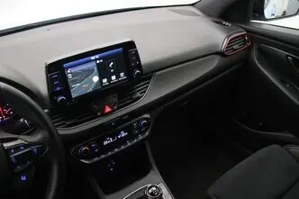 Hyundai i30, 2.0, 202 kW, бензин, механическая, передний привод