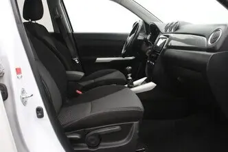 Suzuki Vitara, 1.6, 88 kW, дизель, механическая, передний привод