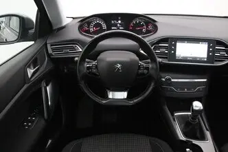 Peugeot 308, 1.5, 96 kW, diesel, manual, front-wheel drive