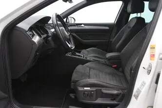 Volkswagen Passat, 1.4, 115 kW, plug-in hybrid, automatic, front-wheel drive
