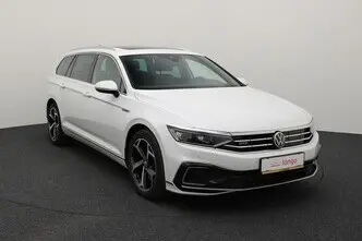 Volkswagen Passat, 1.4, 115 kW, plug-in hybrid, automatic, front-wheel drive