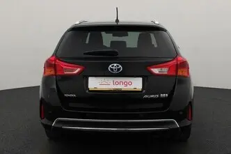 Toyota Auris, 1.8, 73 kW, hybrid, automatic, front-wheel drive
