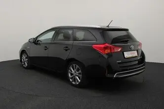 Toyota Auris, 1.8, 73 kW, hybrid, automatic, front-wheel drive
