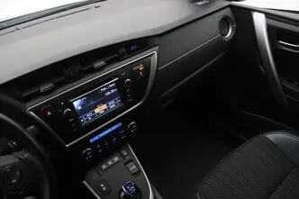 Toyota Auris, 1.8, 73 kW, hybrid, automatic, front-wheel drive