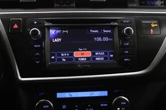 Toyota Auris, 1.8, 73 kW, hybrid, automatic, front-wheel drive