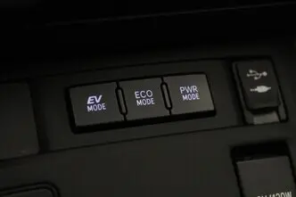 Toyota Auris, 1.8, 73 kW, hybrid, automatic, front-wheel drive