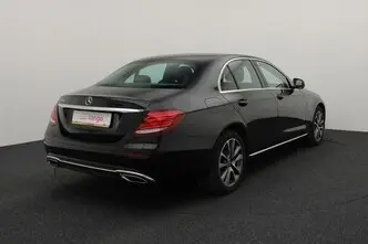 Mercedes-Benz E 350, 2.0, 155 kW, подключаемый гибрид, автомат, задний привод