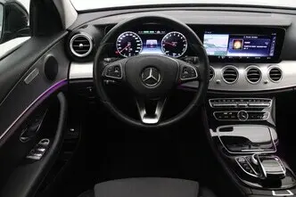 Mercedes-Benz E 350, 2.0, 155 kW, подключаемый гибрид, автомат, задний привод
