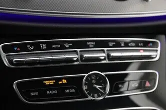 Mercedes-Benz E 350, 2.0, 155 kW, подключаемый гибрид, автомат, задний привод