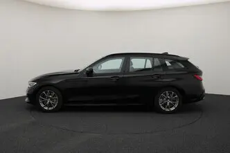 BMW 330, 2.0, 135 kW, подключаемый гибрид, автомат, задний привод