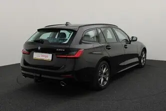 BMW 330, 2.0, 135 kW, подключаемый гибрид, автомат, задний привод