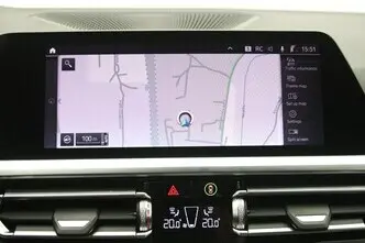 BMW 330, 2.0, 135 kW, подключаемый гибрид, автомат, задний привод