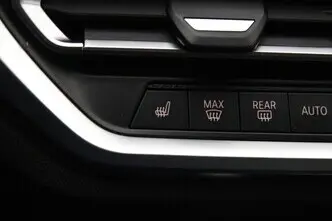 BMW 330, 2.0, 135 kW, подключаемый гибрид, автомат, задний привод