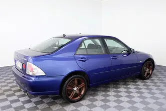 Lexus IS 200, 2.0, 154 kW, bensiin, automaat, tagavedu