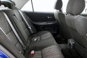 Lexus IS 200, 2.0, 154 kW, bensiin, automaat, tagavedu