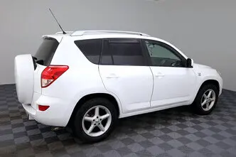 Toyota RAV4, 2.2, 135 kW, дизель, механическая, полный привод