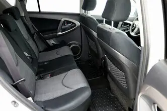 Toyota RAV4, 2.2, 135 kW, дизель, механическая, полный привод