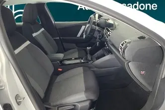Citroën C4, 1.2, 74 kW, бензин, механическая, передний привод