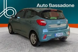 Hyundai i10, 1.0, 46 kW, бензин, механическая, передний привод