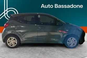 Hyundai i10, 1.0, 46 kW, бензин, механическая, передний привод
