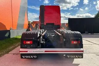 Volvo FH 540 8x2/4, 405 kW, diesel, automatic