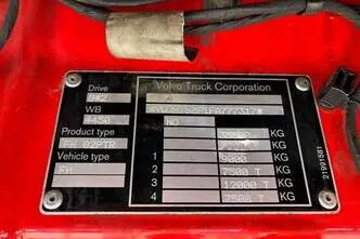 Volvo FH 540 8x2/4, 405 kW, diesel, automatic