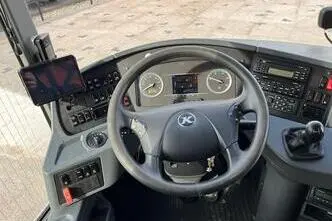 335 kW, diisel, automaat