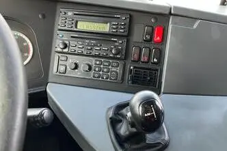 335 kW, diisel, automaat