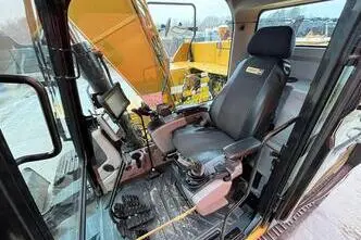 Caterpillar 313 FL, 74 kW, diisel