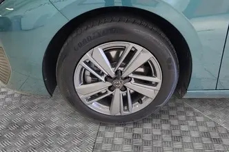 Peugeot 308, 1.2, 96 kW, petrol, automatic, front-wheel drive