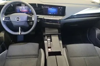Opel Astra, 1.2, 100 kW, гибрид, автомат, передний привод
