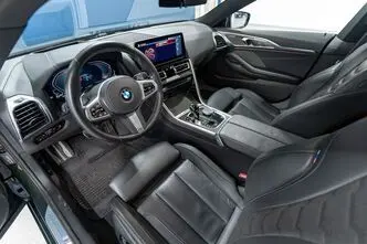 BMW 840, 250 kW, hybrid, automatic, four-wheel drive