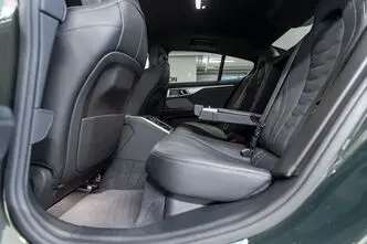 BMW 840, 250 kW, hybrid, automatic, four-wheel drive