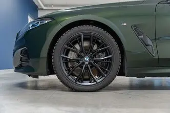 BMW 840, 250 kW, hybrid, automatic, four-wheel drive