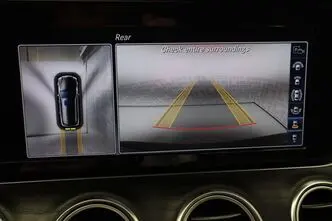 Mercedes-Benz E 220, 2.0, 143 kW, дизель, автомат, задний привод