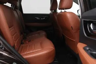 Nissan X-Trail, 1.6, 120 kW, diesel, automatic, front-wheel drive