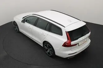 Volvo V60, 2.0, 120 kW, hybrid, automatic, front-wheel drive