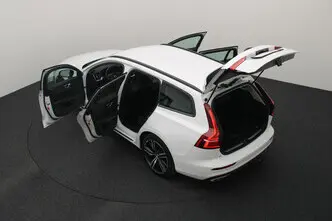 Volvo V60, 2.0, 120 kW, hybrid, automatic, front-wheel drive