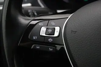 Volkswagen Tiguan, 1.5, 110 kW, бензин, автомат, передний привод