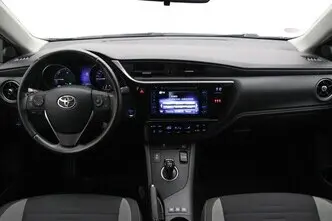 Toyota Auris, 1.8, 73 kW, hybrid, automatic, front-wheel drive