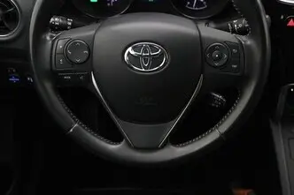 Toyota Auris, 1.8, 73 kW, hybrid, automatic, front-wheel drive