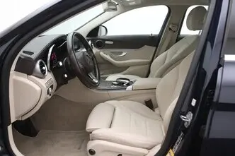Mercedes-Benz C 220, 2.1, 125 kW, diesel, automatic, rear-wheel drive