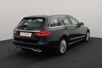 Mercedes-Benz C 220, 2.1, 125 kW, diesel, automatic, rear-wheel drive