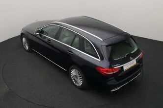 Mercedes-Benz C 220, 2.1, 125 kW, diesel, automatic, rear-wheel drive