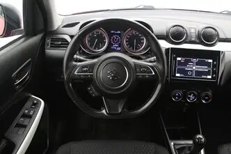 Suzuki Swift, 1.2, 66 kW, гибрид, механическая, полный привод