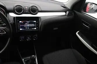 Suzuki Swift, 1.2, 66 kW, гибрид, механическая, полный привод